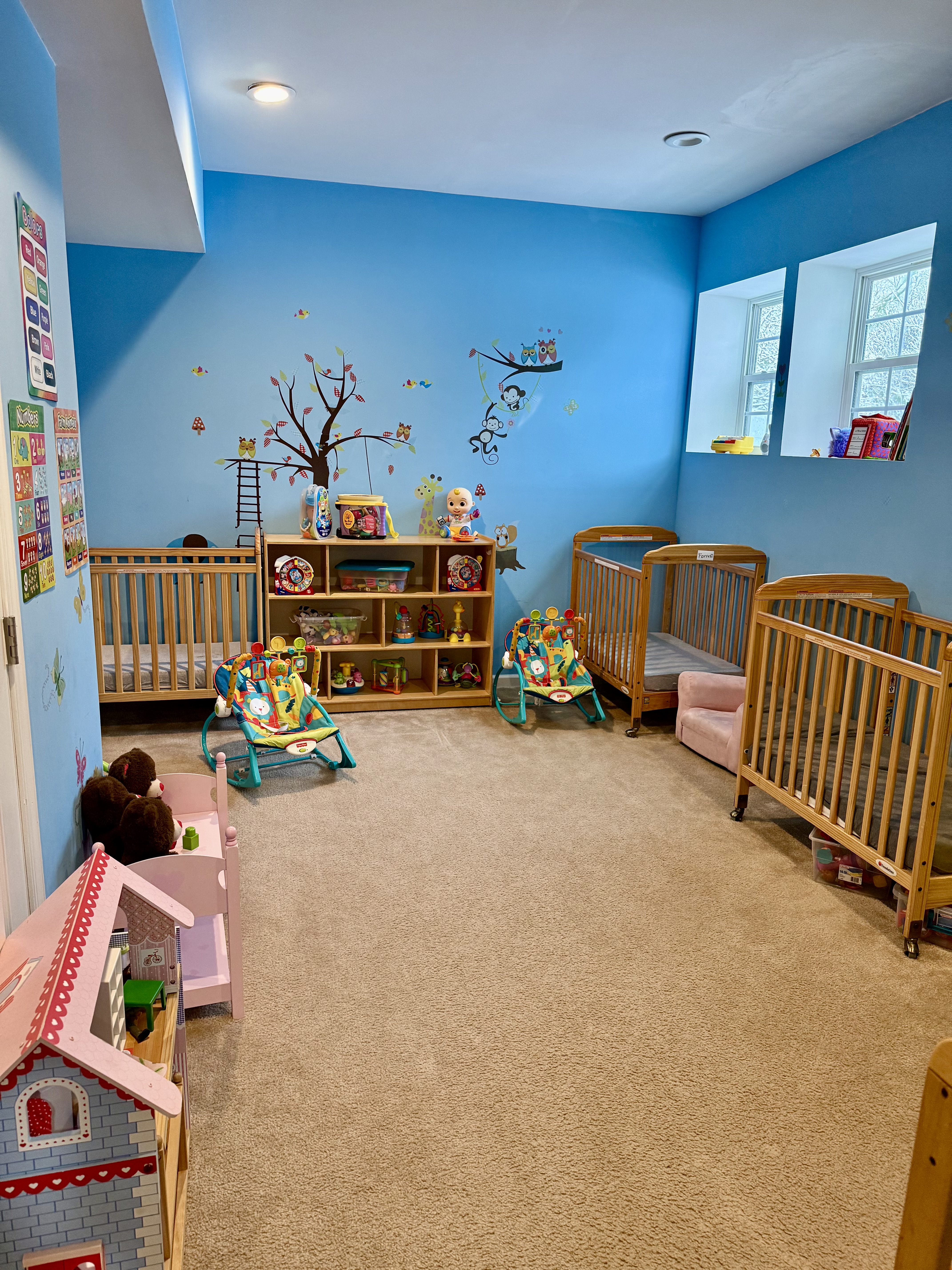 Infant room with cribs